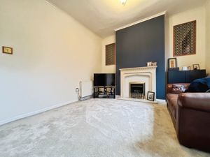 Lounge- click for photo gallery